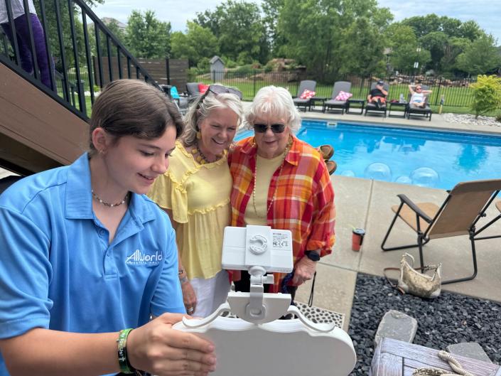 Mobile Mirror Photo Booth